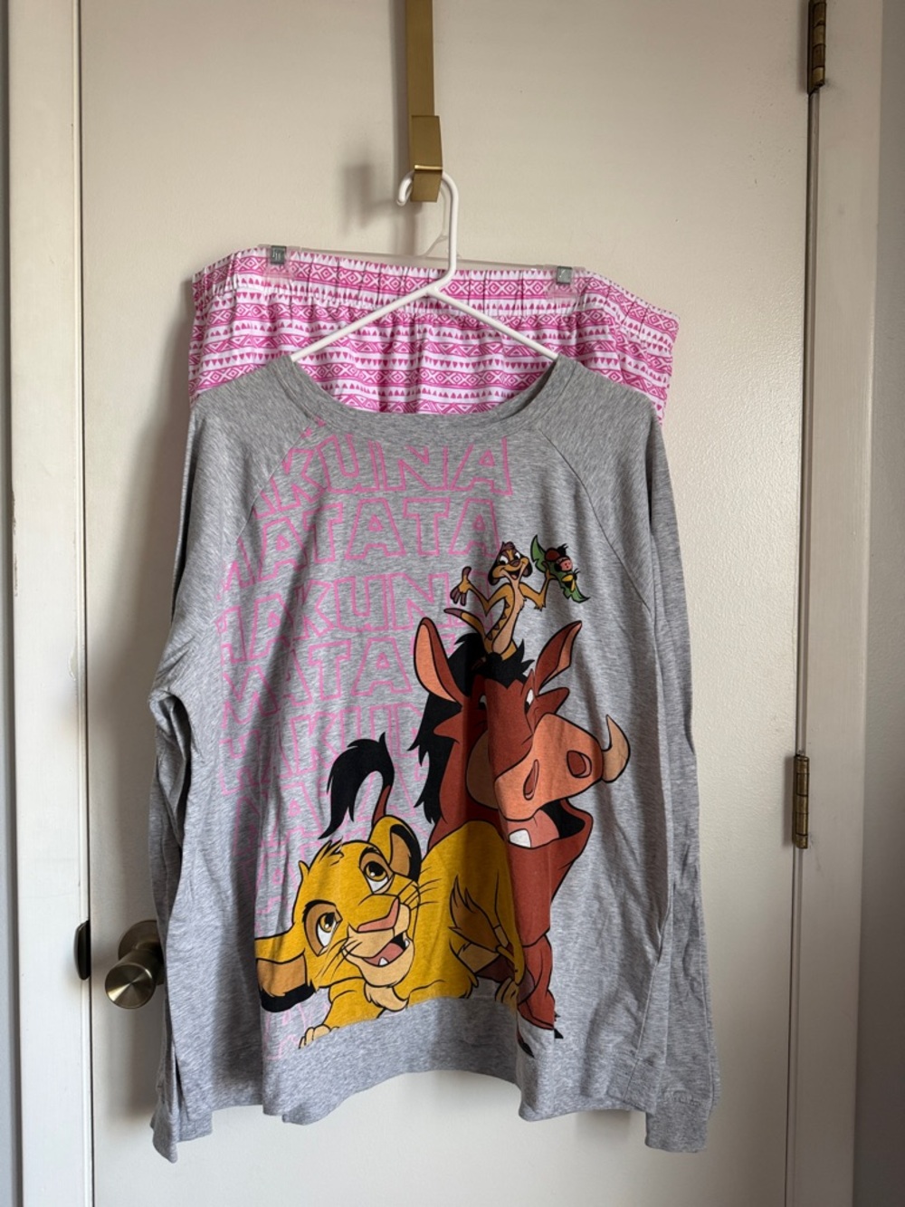Disney Gray and Pink The Lion King Graphic Pajama Set